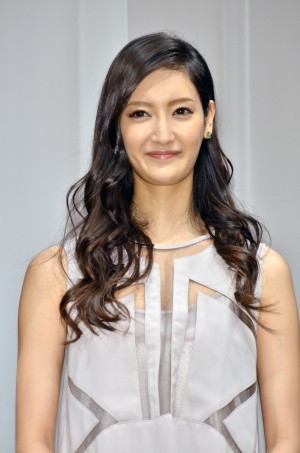 菜々緒、『ファースト・クラス』制作発表会見にて