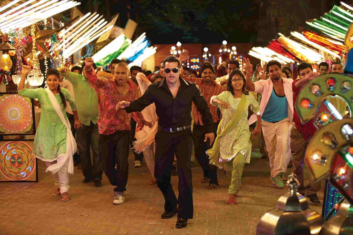 ボリウッド映画、沸点へ！インドで今いちばん熱い作品『ダバング大胆不敵』公開決定