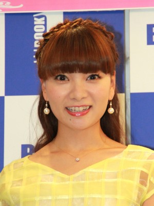 エッセイ『美ブス婚～最下位娘。の婚活物語～』発売記念イベントを行った保田圭