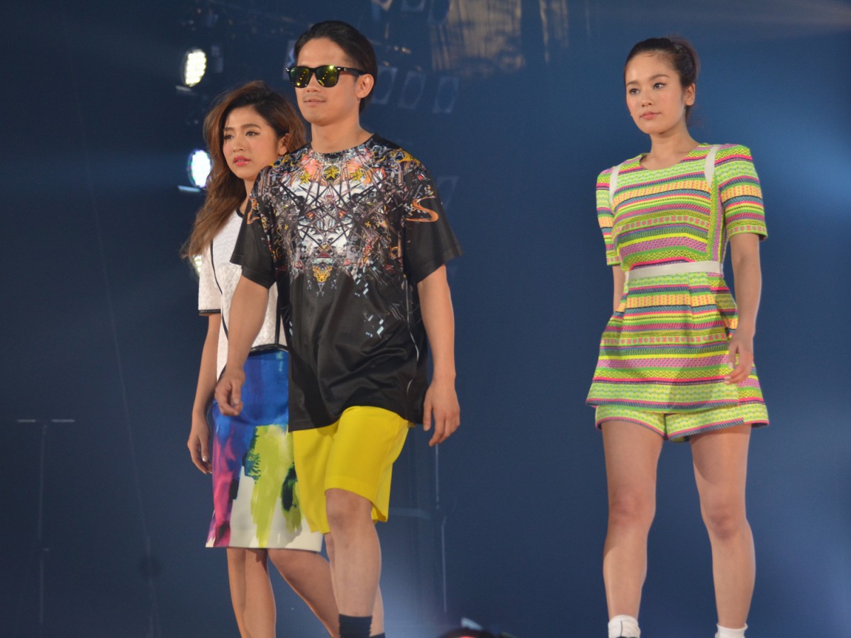 『テラスハウス』新旧メンバーがランウェイに集合！＜GirlsAward 2014春夏＞
