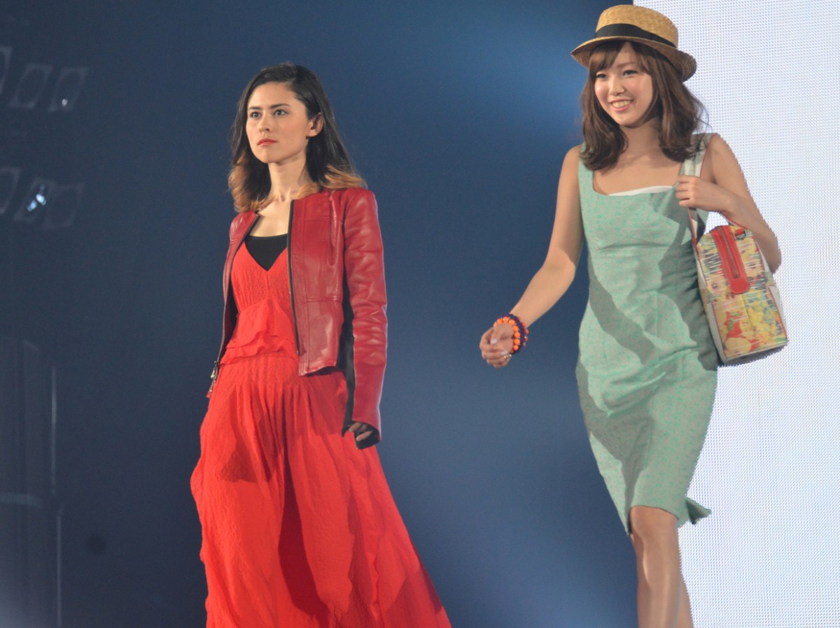 『テラスハウス』新旧メンバーがランウェイに集合！＜GirlsAward 2014春夏＞