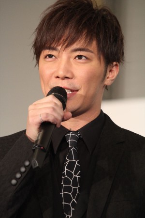 成宮寛貴、舞台『太陽2068』製作発表会見にて