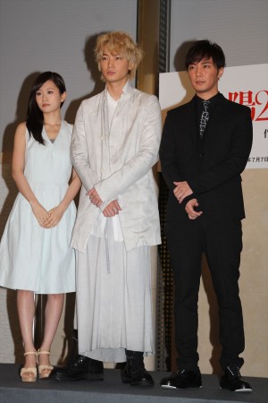 舞台『太陽2068』製作発表会見にて