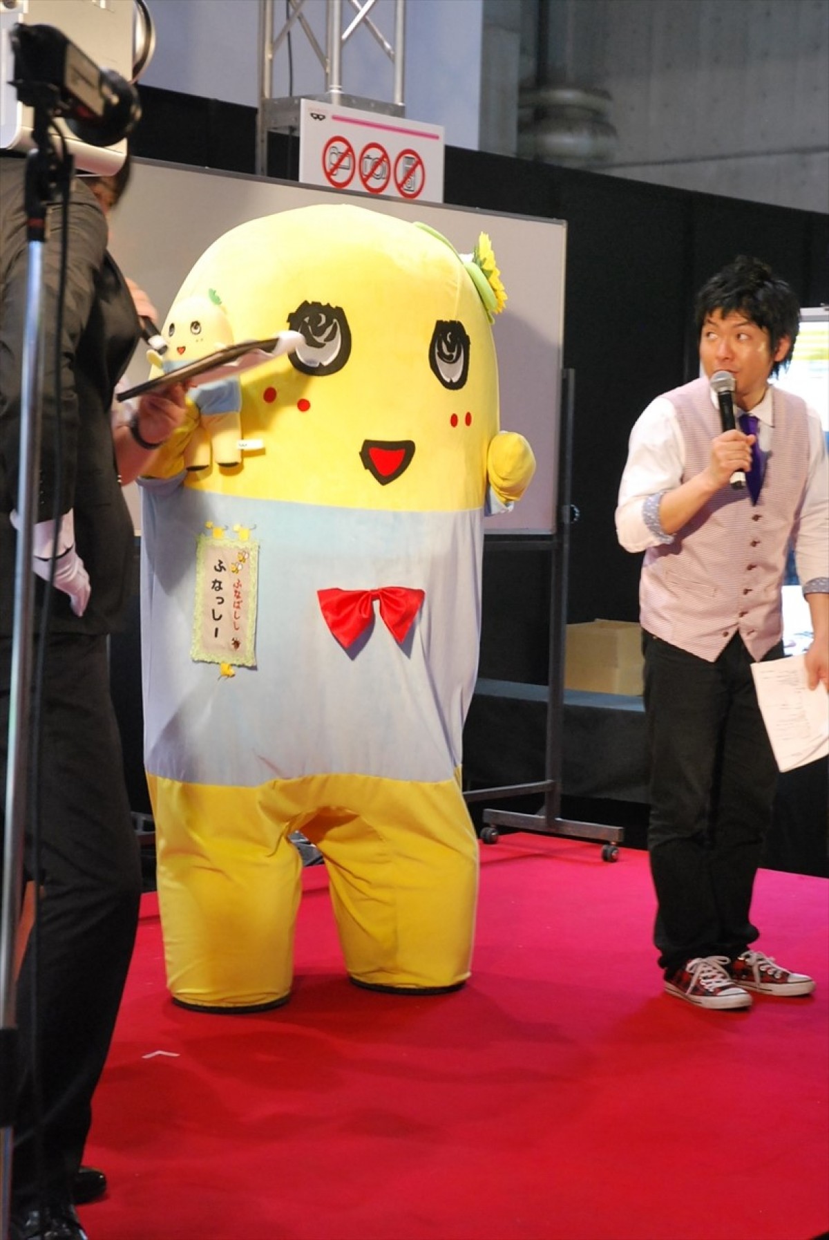＜ニコニコ超会議3＞ふなっしー、NO MORE 映画泥棒と競演！「ふなっしーの一番くじ」発売を報告