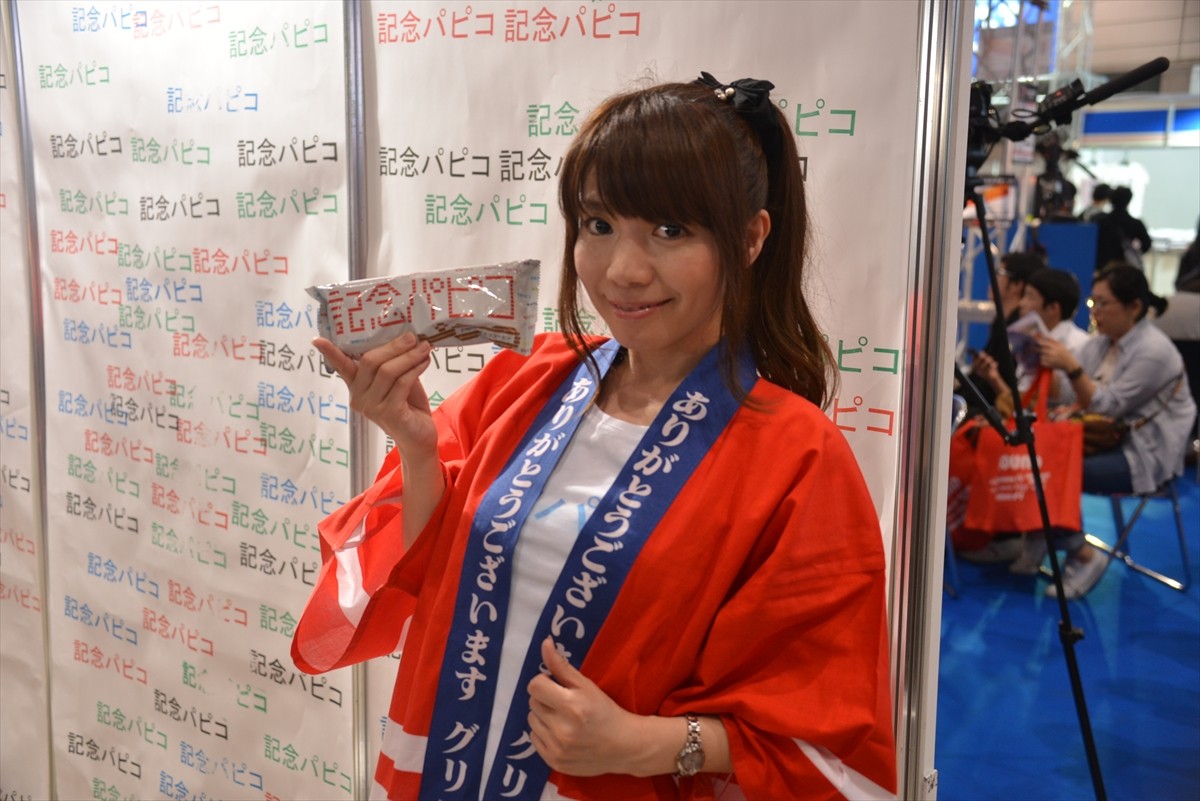 ニコニコ超会議3に行ってみたフォト特集！コンパニオン・ふなっしー・進撃の巨人まで