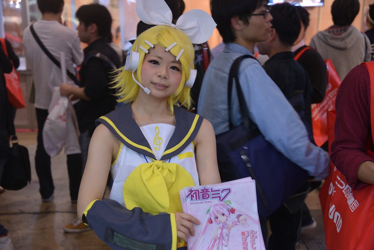 ニコニコ超会議3に行ってみたフォト特集！コンパニオン・ふなっしー・進撃の巨人まで