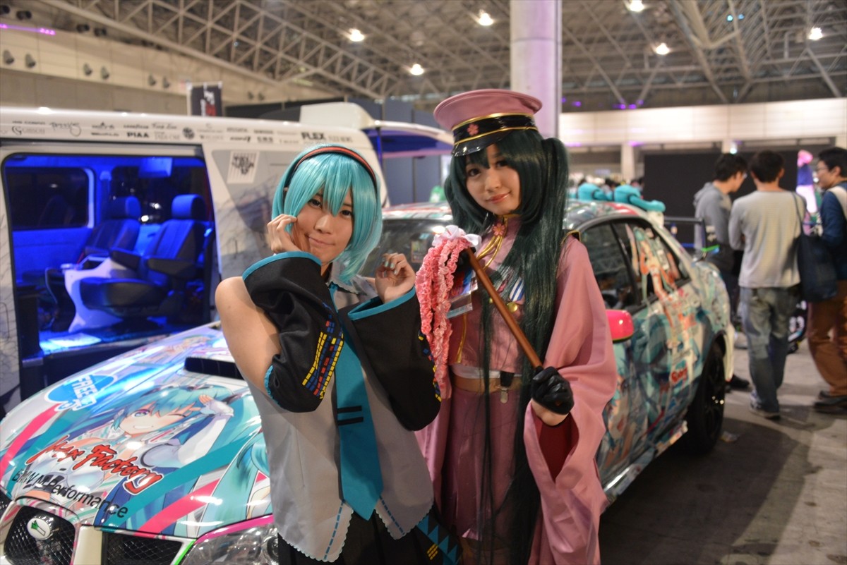 ニコニコ超会議3に行ってみたフォト特集！コンパニオン・ふなっしー・進撃の巨人まで