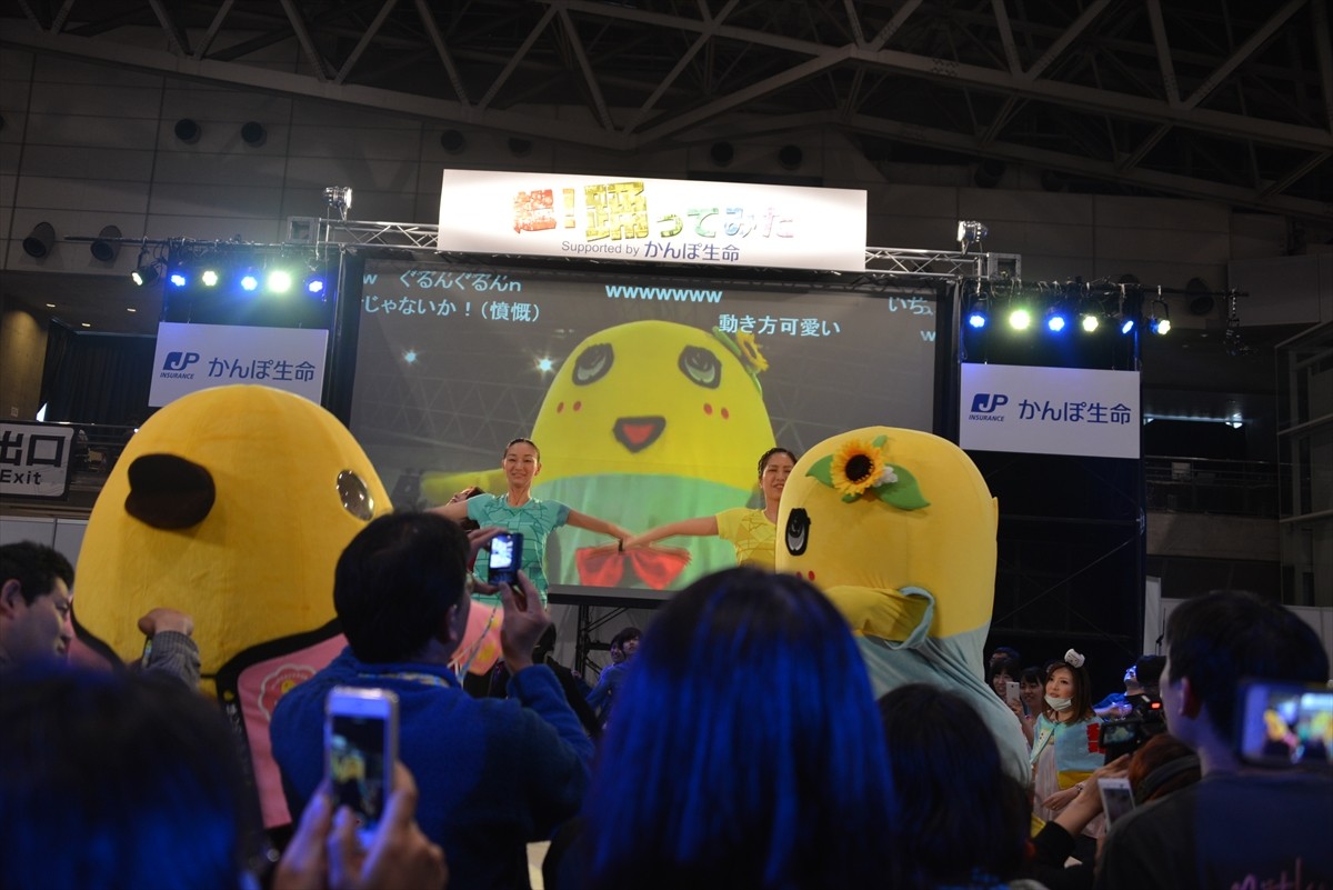 ニコニコ超会議3に行ってみたフォト特集！コンパニオン・ふなっしー・進撃の巨人まで