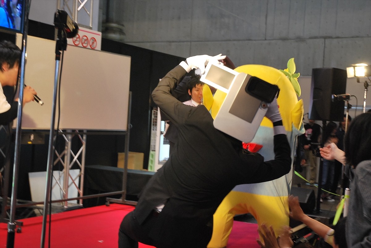 ニコニコ超会議3に行ってみたフォト特集！コンパニオン・ふなっしー・進撃の巨人まで