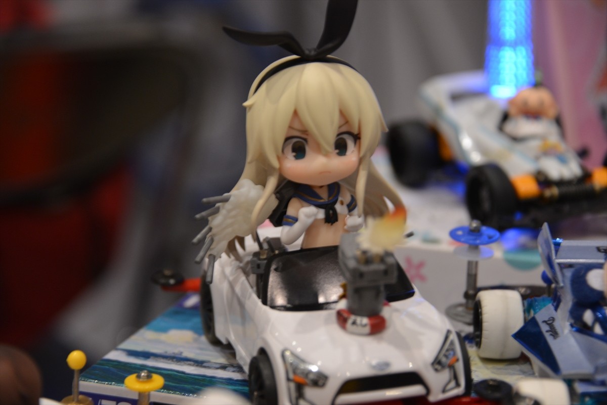 ニコニコ超会議3に行ってみたフォト特集！コンパニオン・ふなっしー・進撃の巨人まで