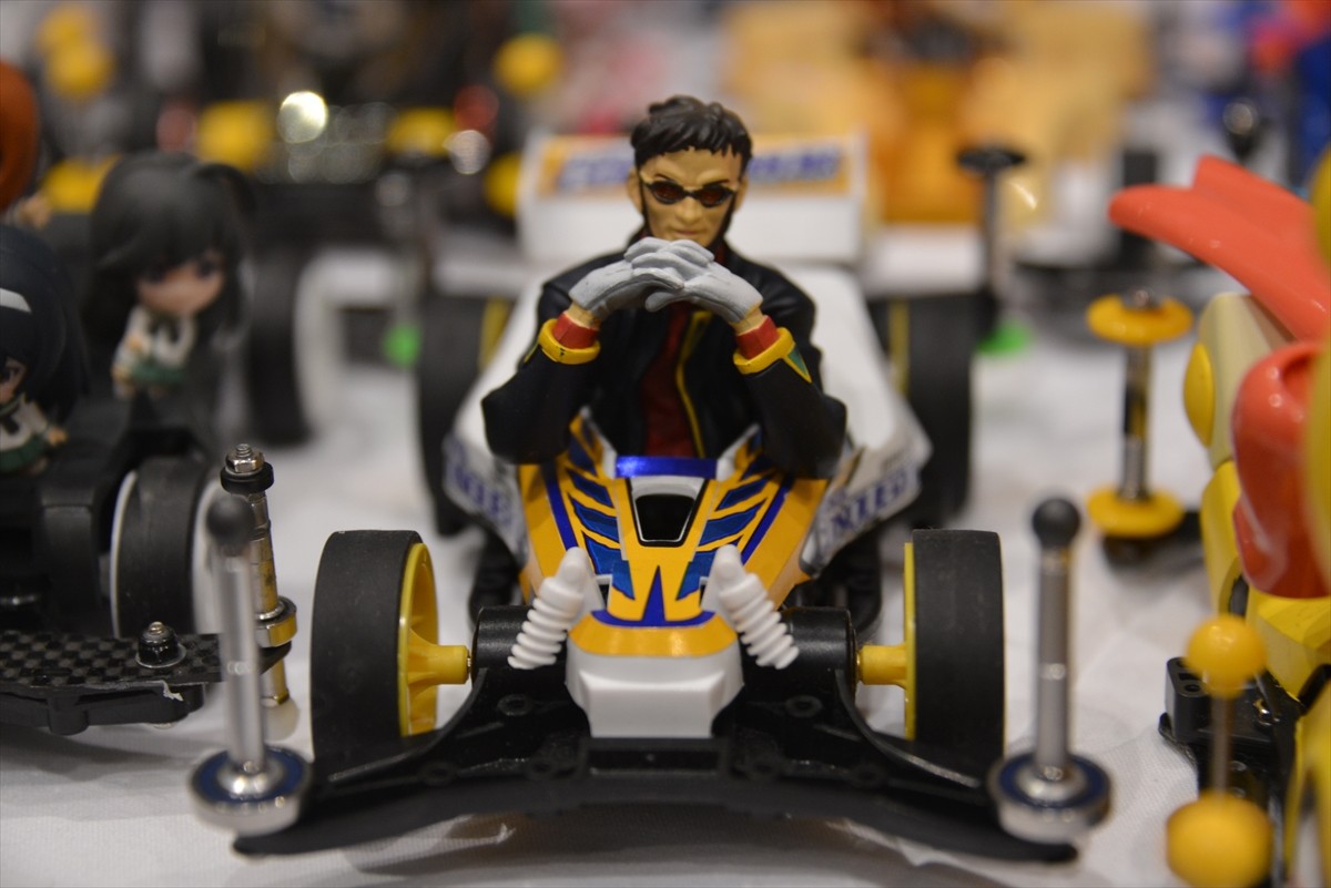 ニコニコ超会議3に行ってみたフォト特集！コンパニオン・ふなっしー・進撃の巨人まで