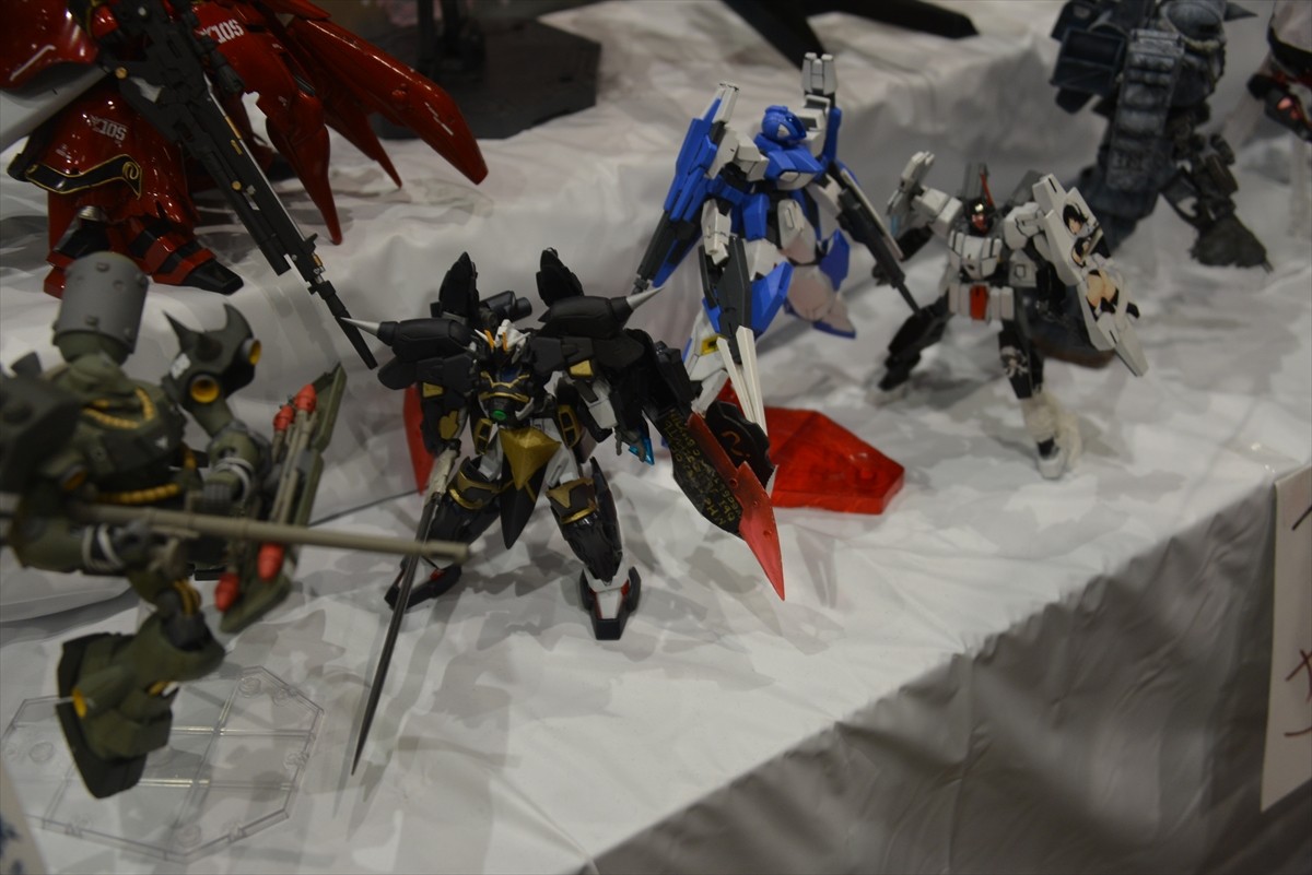 ニコニコ超会議3に行ってみたフォト特集！コンパニオン・ふなっしー・進撃の巨人まで