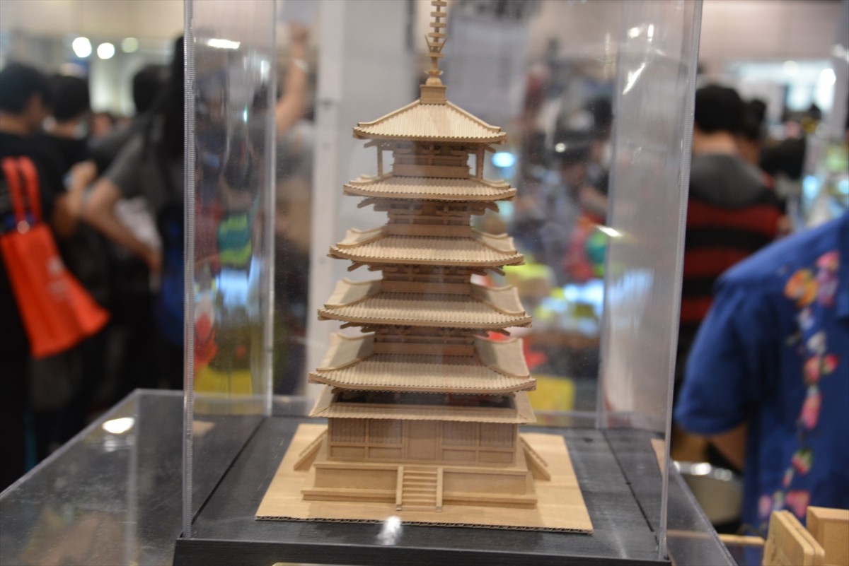 ニコニコ超会議3に行ってみたフォト特集！コンパニオン・ふなっしー・進撃の巨人まで