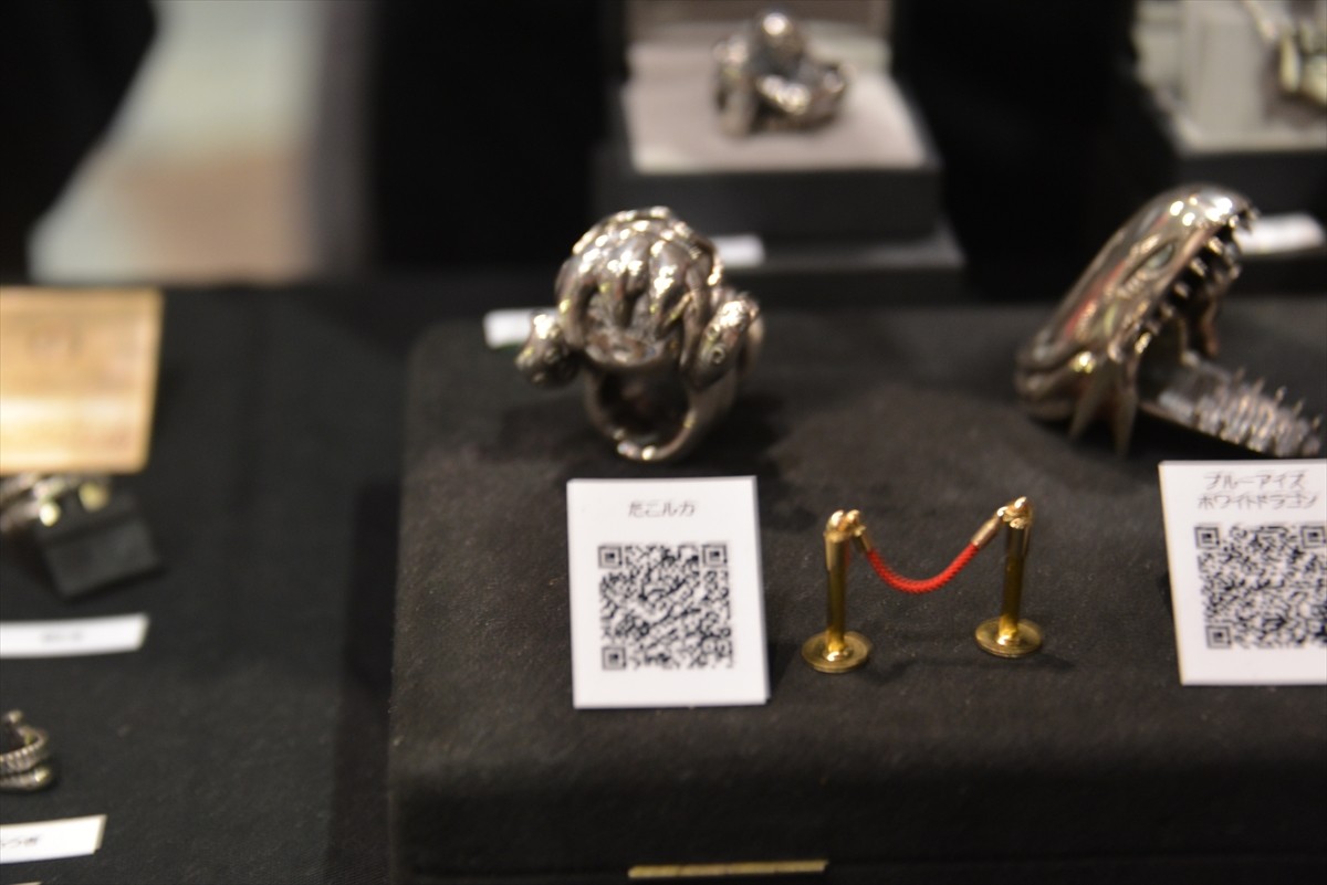 ニコニコ超会議3に行ってみたフォト特集！コンパニオン・ふなっしー・進撃の巨人まで