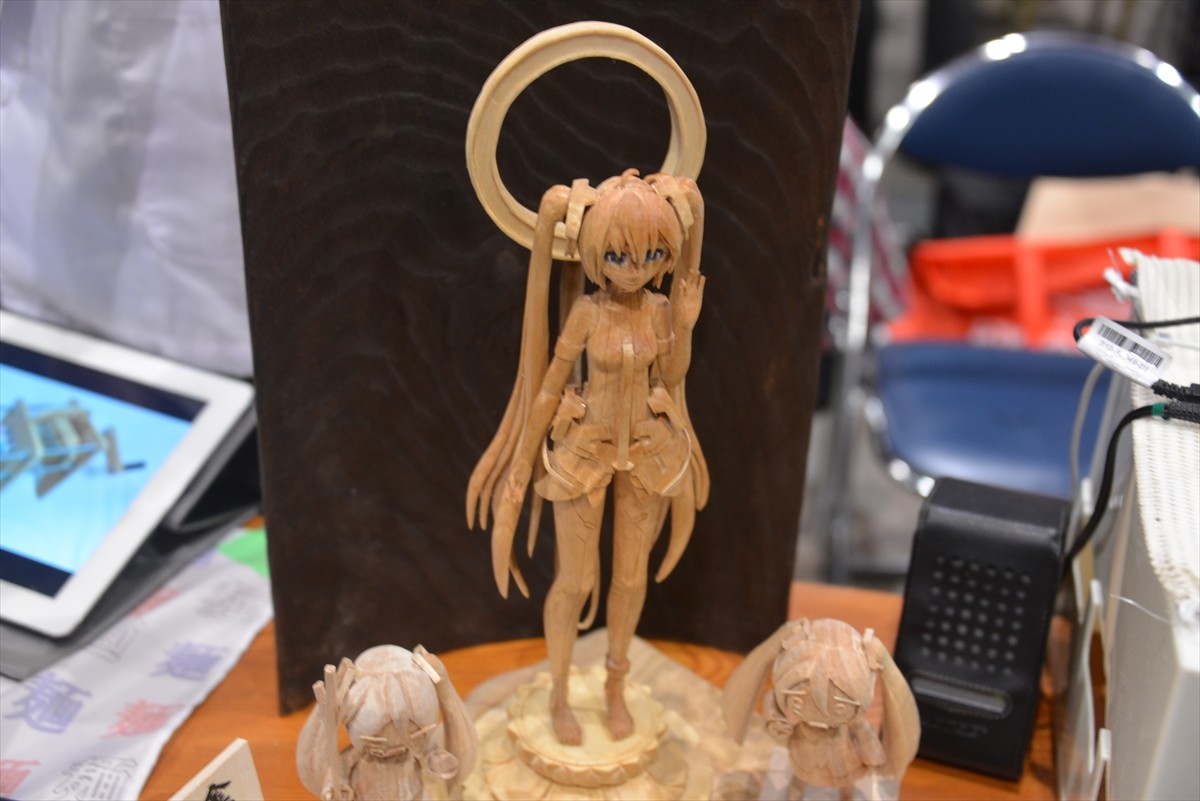 ニコニコ超会議3に行ってみたフォト特集！コンパニオン・ふなっしー・進撃の巨人まで