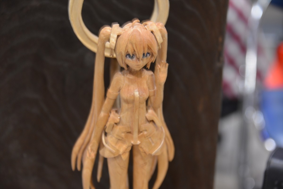 ニコニコ超会議3に行ってみたフォト特集！コンパニオン・ふなっしー・進撃の巨人まで