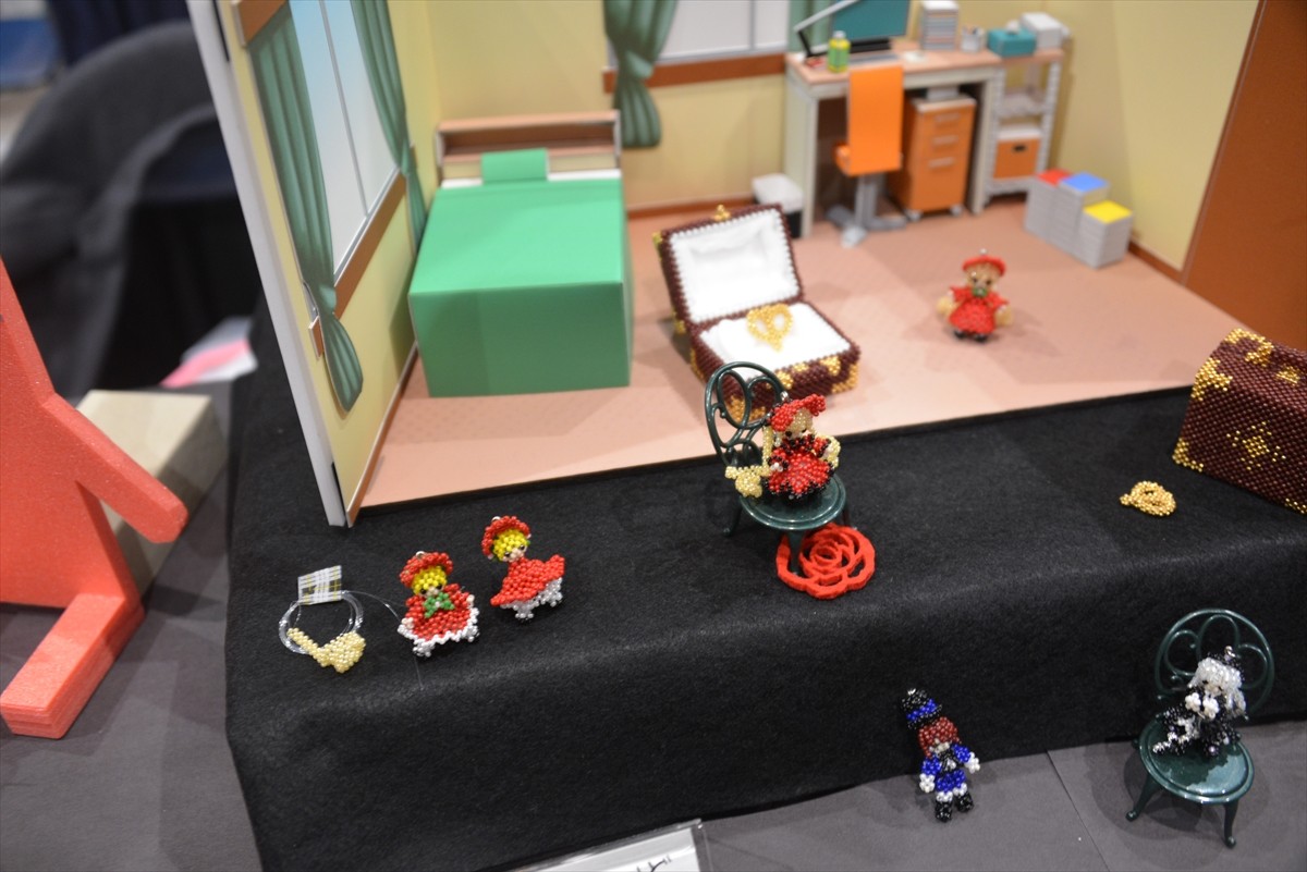 ニコニコ超会議3に行ってみたフォト特集！コンパニオン・ふなっしー・進撃の巨人まで