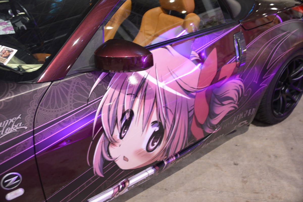 ニコニコ超会議3に行ってみたフォト特集！コンパニオン・ふなっしー・進撃の巨人まで