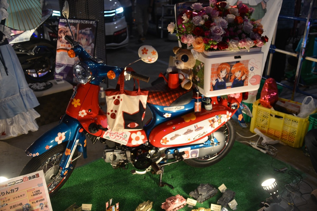 ニコニコ超会議3に行ってみたフォト特集！コンパニオン・ふなっしー・進撃の巨人まで