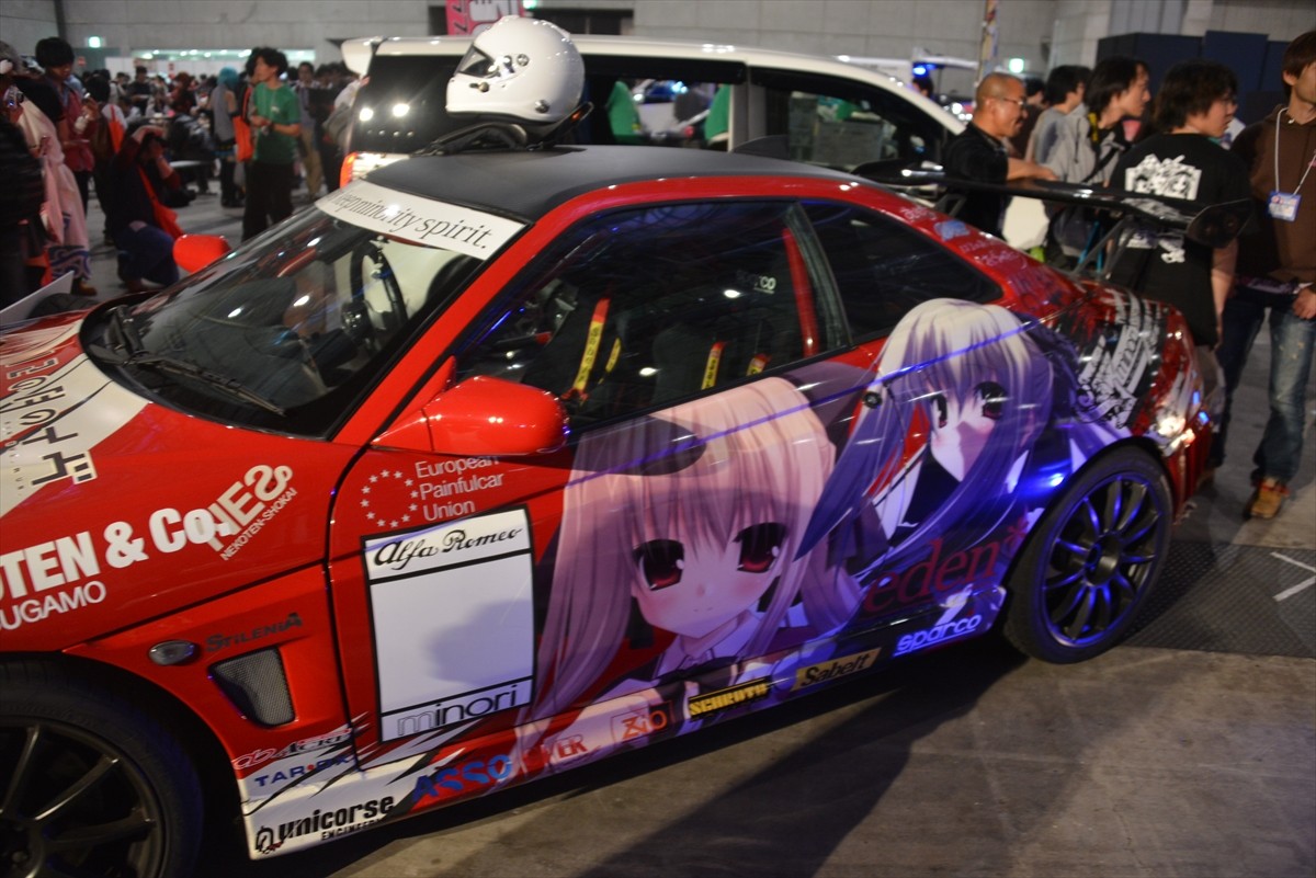 ニコニコ超会議3に行ってみたフォト特集！コンパニオン・ふなっしー・進撃の巨人まで