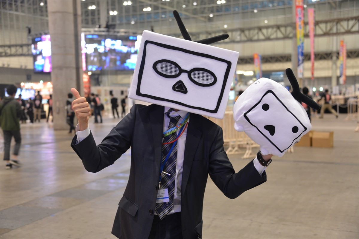 ニコニコ超会議3に行ってみたフォト特集！コンパニオン・ふなっしー・進撃の巨人まで