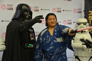 『スター・ウォーズ』ダース・ベイダーが遠藤関を激励！