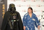 『スター・ウォーズ』ダース・ベイダーが遠藤関を激励！