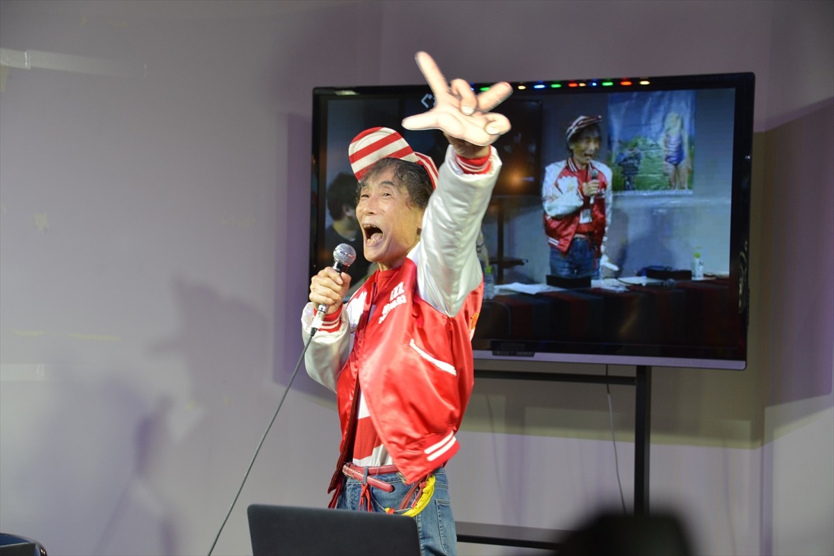 ＜ニコニコ超会議3＞ホラー映画で監督デビューの楳図かずお、寝ないと太る片岡愛之助に苦戦？