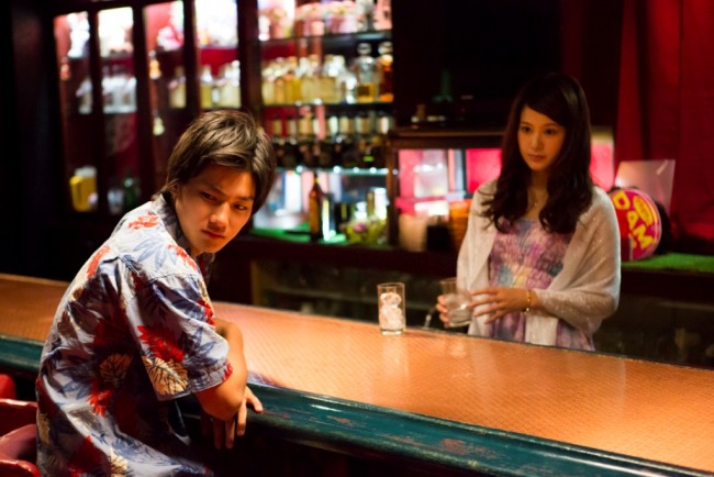 声優 俳優 小野賢章が金髪のダンサー役で出演 映画 クジラのいた夏 特別映像公開 14年5月1日 写真 映画 ニュース クランクイン