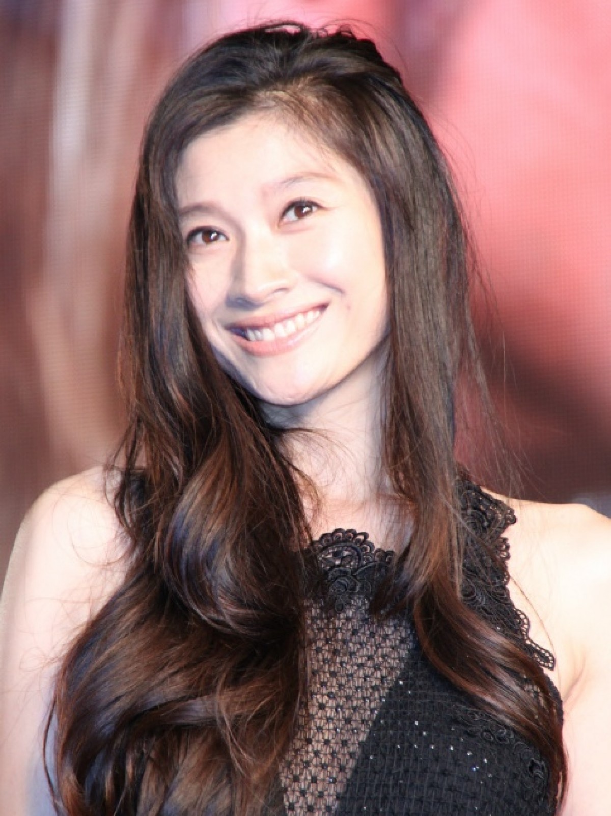 「理想のお母さん」1位は黒木瞳！未婚の天海祐希もランクイン