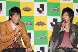 『劇場版 仮面ライダー鎧武／烈車戦隊トッキュウジャー THE MOVIE（仮）』劇場版ゲスト発表記者会見　佐野岳、中山雅史