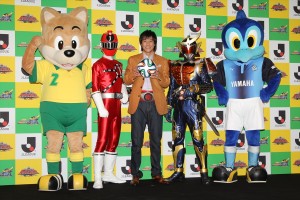 『劇場版 仮面ライダー鎧武／烈車戦隊トッキュウジャー THE MOVIE（仮）』劇場版ゲスト発表記者会見　佐野岳、中山雅史