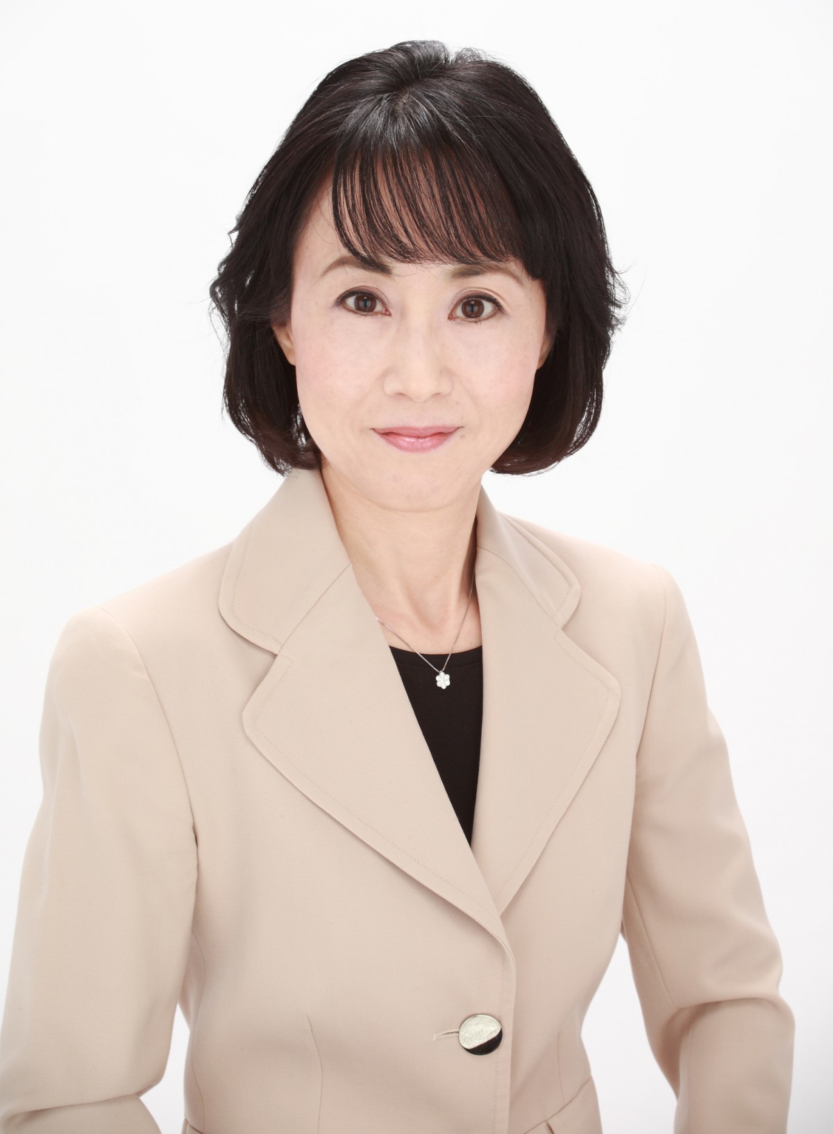 恋人・夫婦仲相談所所長の二松まゆみ先生