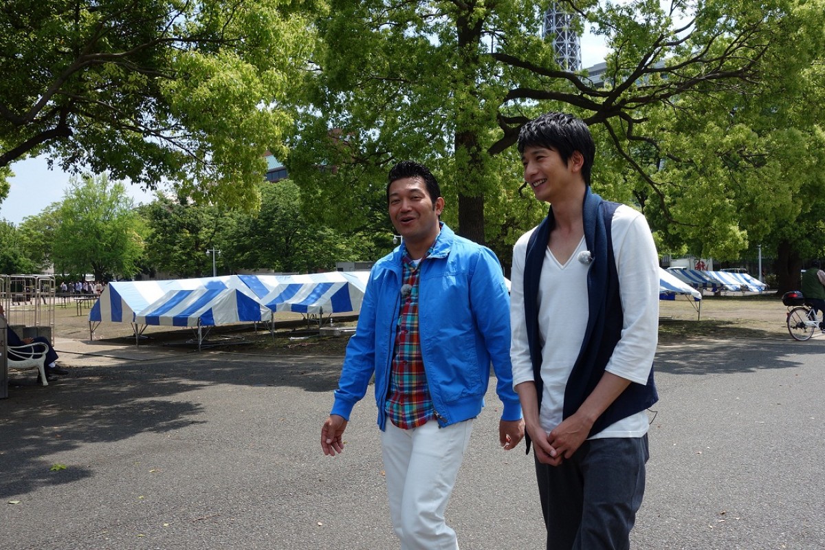 向井理、マイシューズ持参のボルダリングの腕前は!? ぐっさんと果敢に挑戦