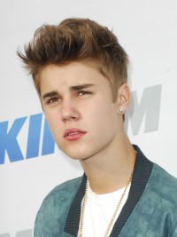 また… パパラッチに訴えられた…