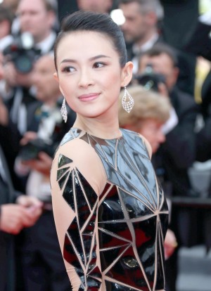チャン・ツィイー直筆サイン入り2Lサイズ写真…Zhng Zy…14 チャン・ツィイーの画像・写真一覧【全60枚】｜クランクイン！