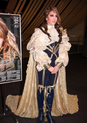 柚希礼音、宝塚星組公演『太陽王　～ル・ロワ・ソレイユ～』インタビューに出席