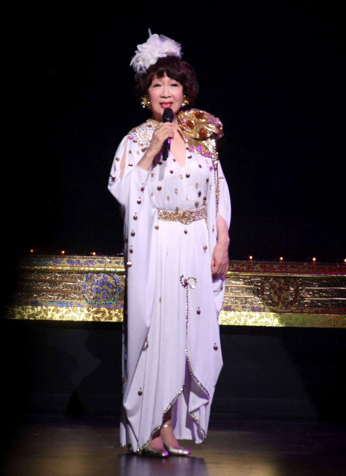 宝塚歌劇100周年記念公演、遂に開幕！杜けあき「宝塚って本当にすごい」