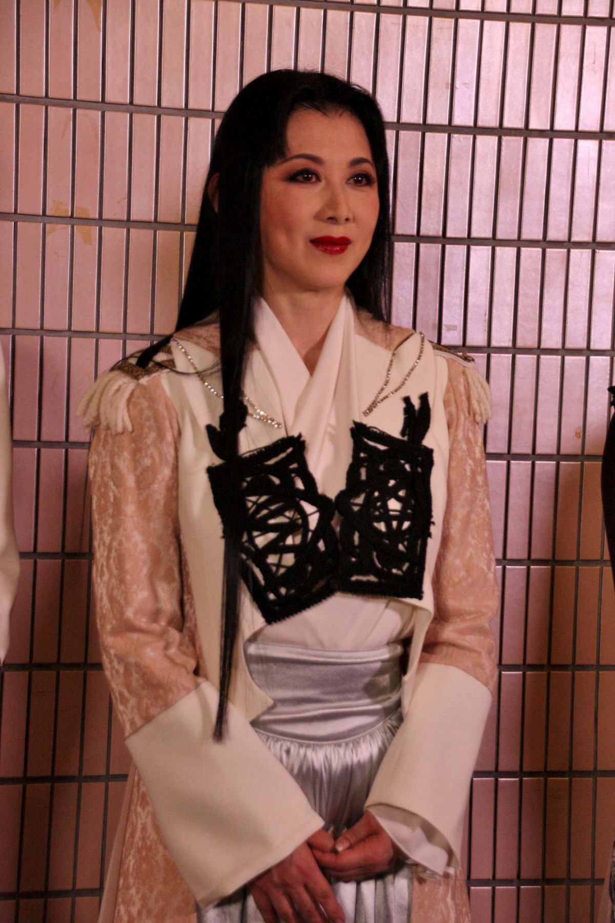 宝塚歌劇100周年記念公演、遂に開幕！杜けあき「宝塚って本当にすごい」