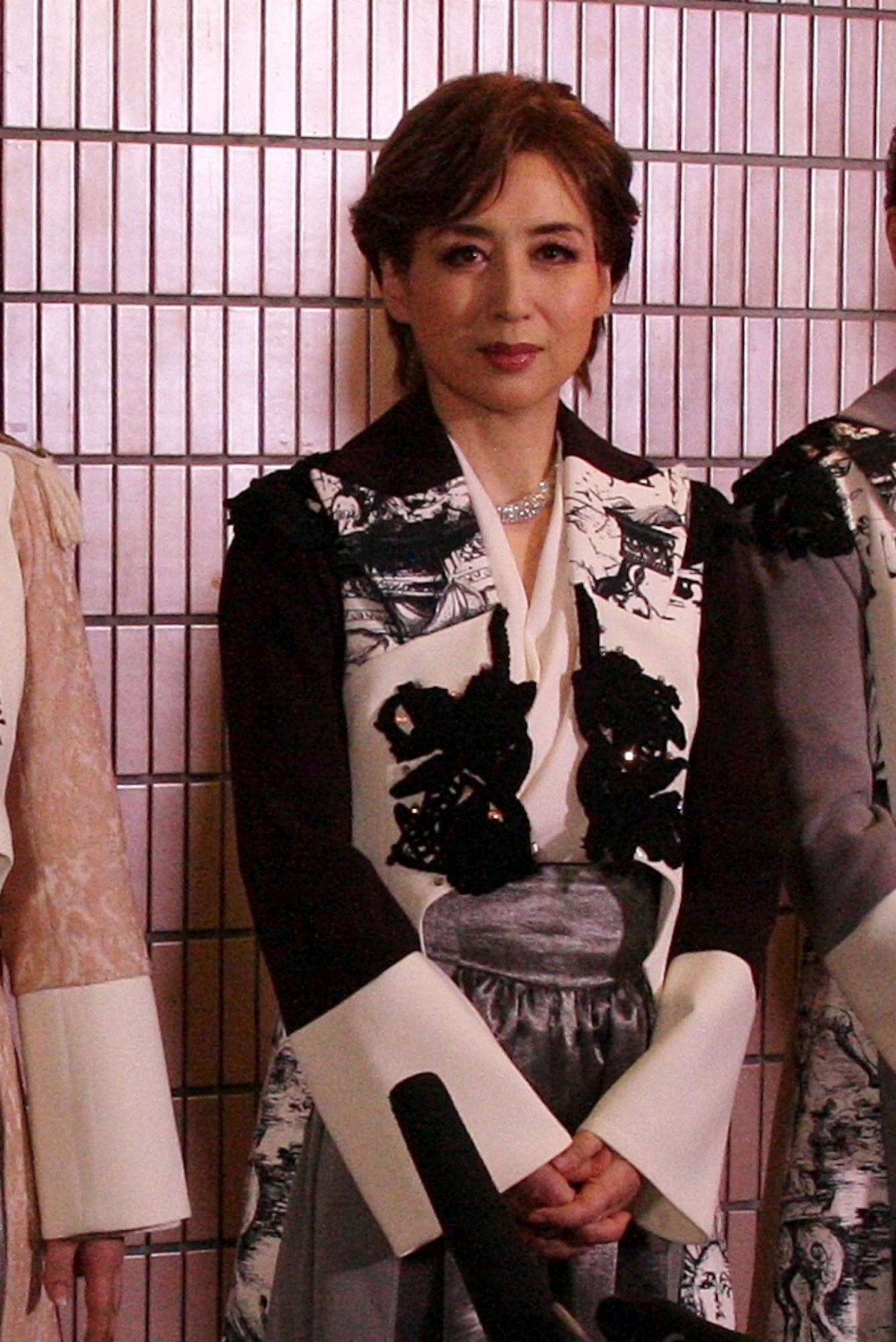 宝塚歌劇100周年記念公演、遂に開幕！杜けあき「宝塚って本当にすごい」