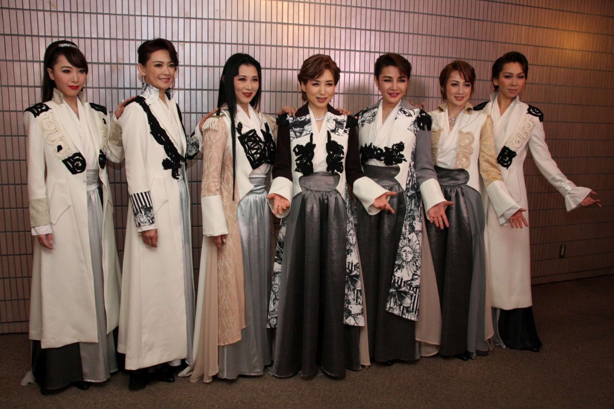 宝塚歌劇100周年記念公演、遂に開幕！杜けあき「宝塚って本当にすごい」