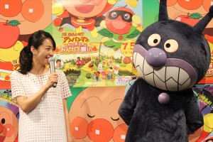 『それいけ！アンパンマン　りんごぼうやとみんなの願い』制作会見に出席した井上真央