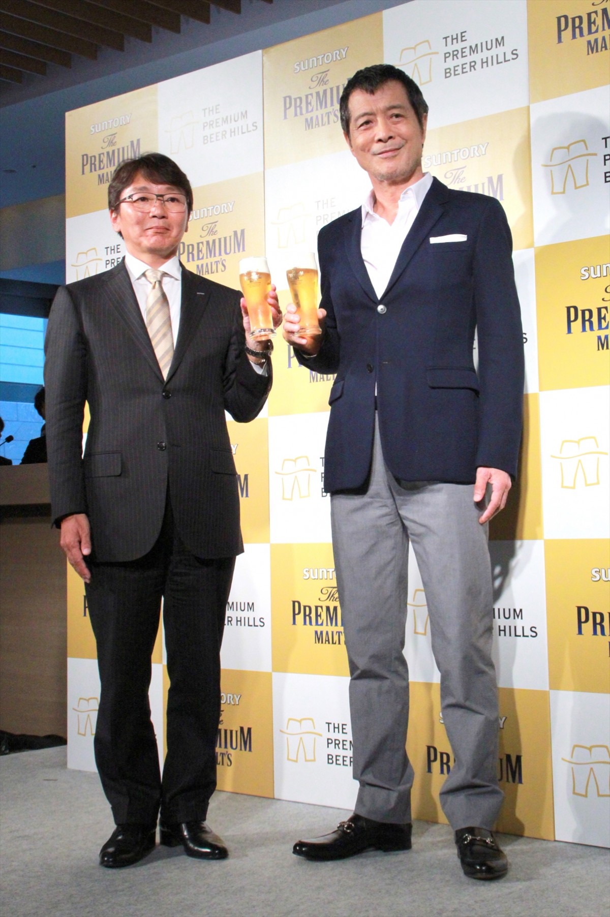 矢沢永吉、ホロ酔いでYAWAZA節炸裂！「音楽をやり続けることがプレミアム」