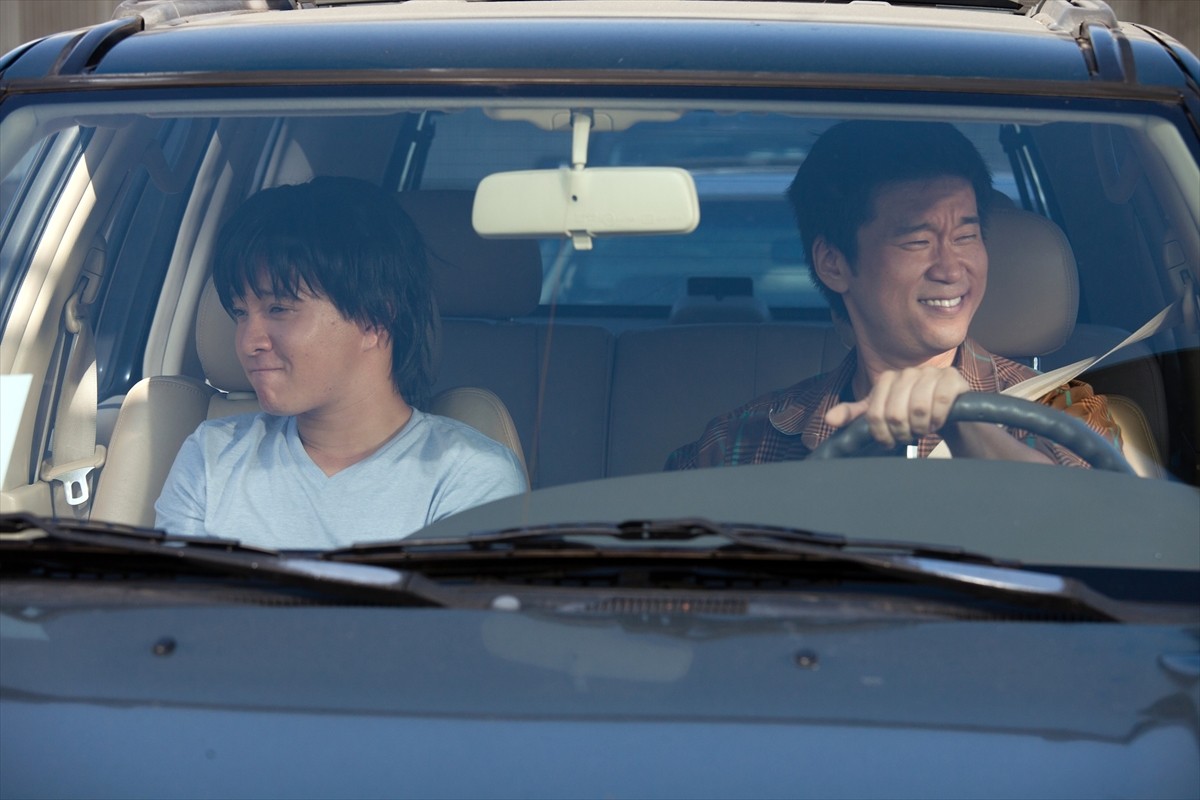 濱田岳が全編英語に挑戦した『サケボム』は、邦画の未来を変える？