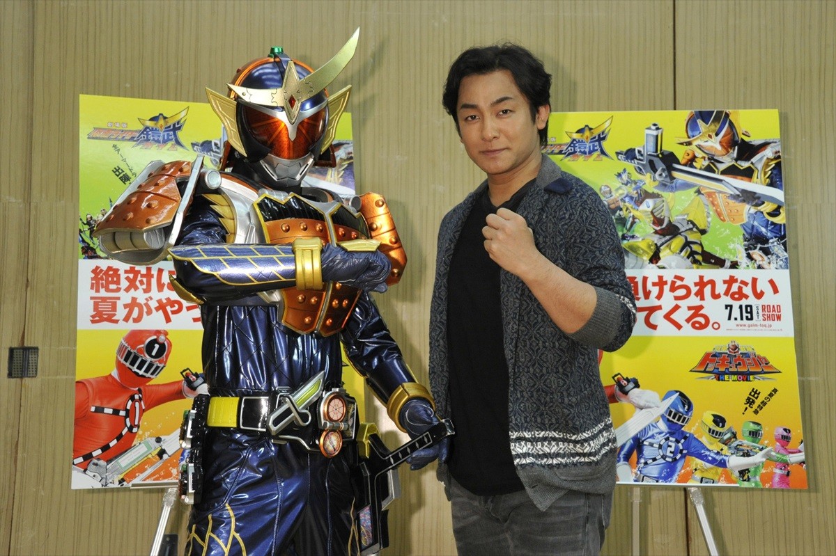 片岡愛之助、『劇場版 仮面ライダー鎧武 サッカー大決戦!黄金の果実争奪杯!』で歌舞伎界初の仮面ライダーに!