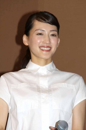 『万能鑑定士Q‐モナ・リザの瞳‐』公開直前イベントに登壇した綾瀬はるか