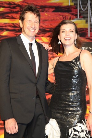 『ポンペイ』ジャパン・プレミアに登壇したポール・W・S・アンダーソン監督、ミラ・ジョヴォヴィッチ