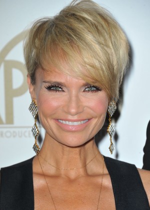 ディズニー・キャラクターの実写テレビムービーでマレフィセント役に決まったクリスティン・チェノウェス