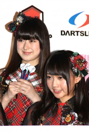 「DARTSLIVE×AKB48」プロジェクト記者発表会の様子