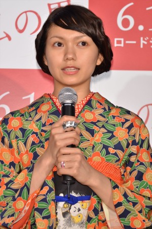 『私の男』完成披露試写会に出席した二階堂ふみ